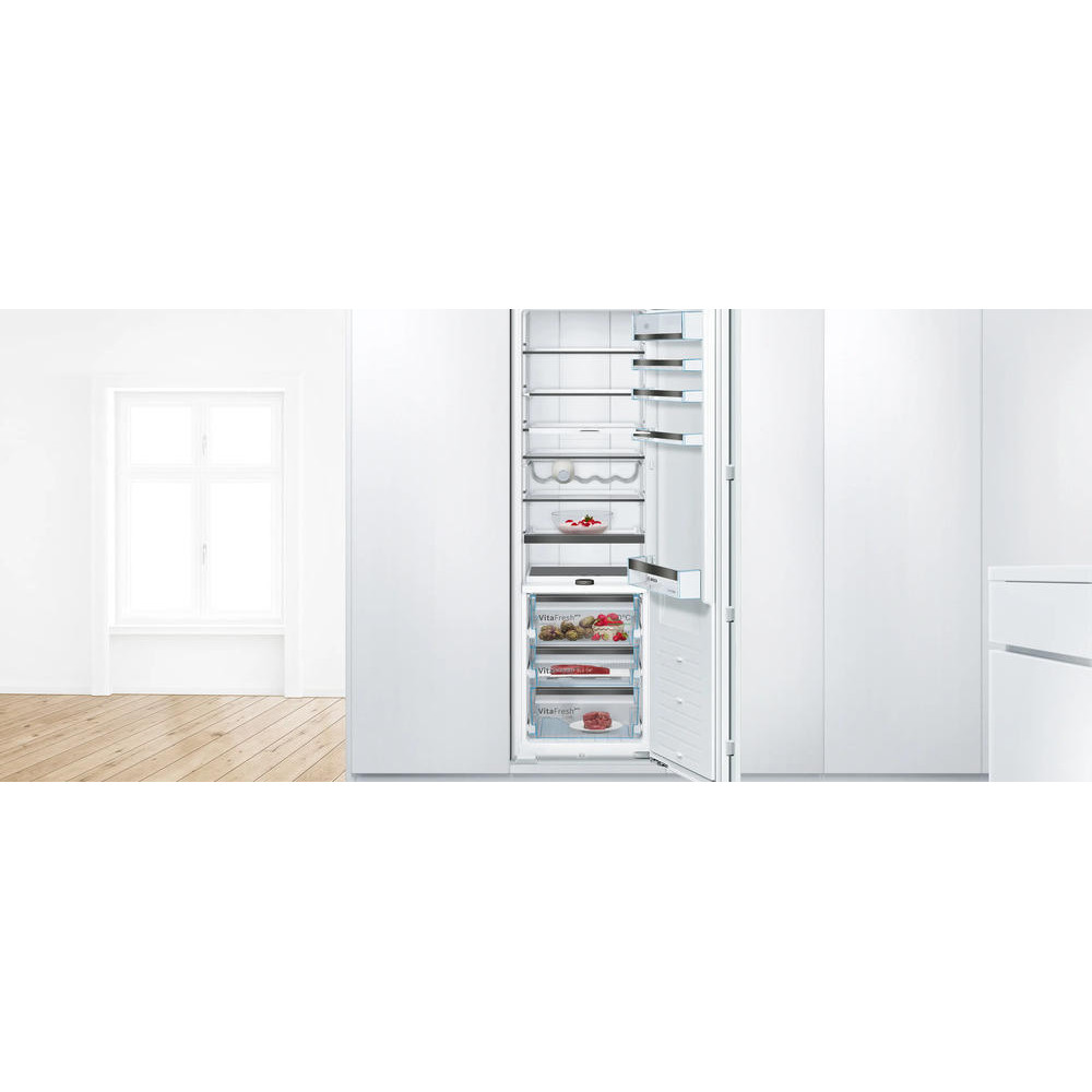 Встраиваемый однокамерный холодильник Bosch KIF81HOD0