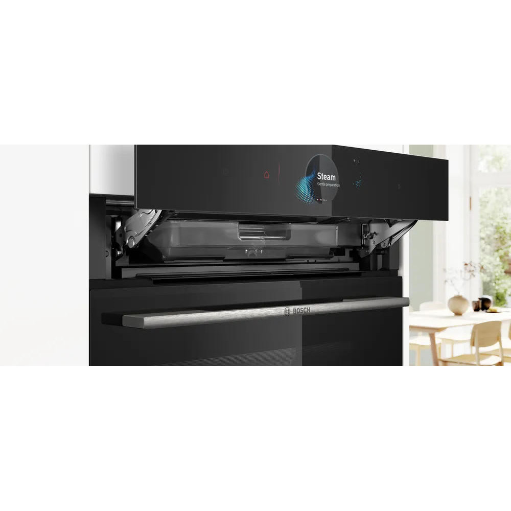 Духовой шкаф Bosch HRG 7784B1